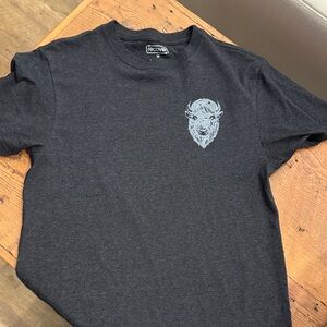 Mountain Khakis Cove Charcoal Graphic Tee for Men
